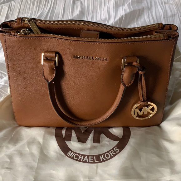 Michael Kors Handbags - Michael Kors Satchel Tote